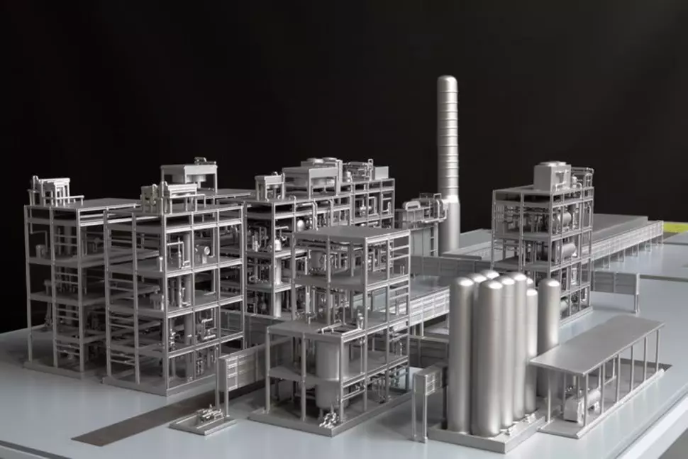 HyKero-Anlage – die erste industrielle Anlage zur Herstellung von 50.000 t/a PtL-Kerosin, EDL Anlagenbau Leipzig (Quelle: EDL Anlagenbau)
