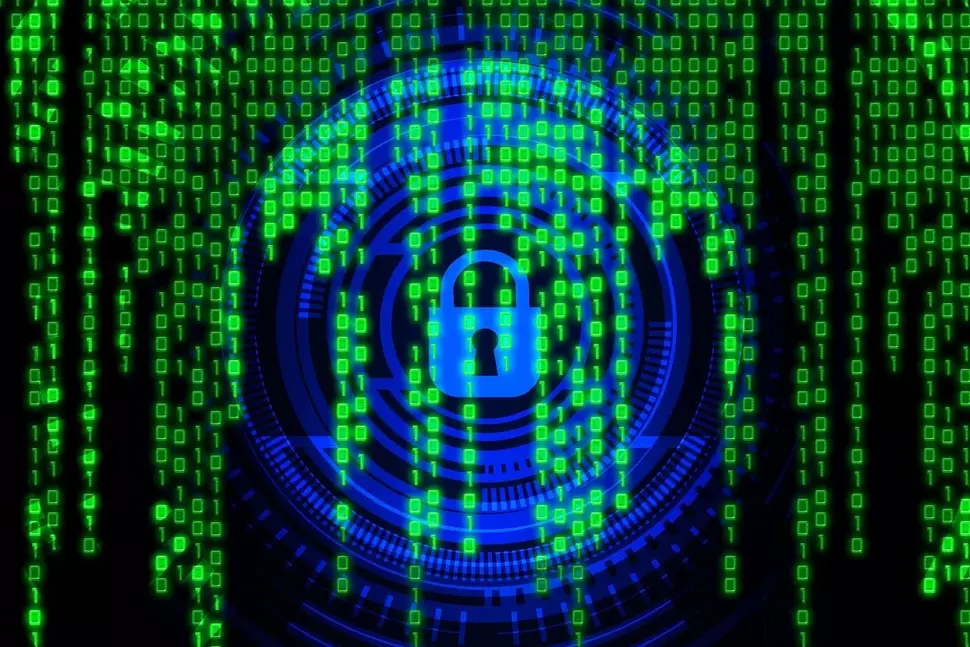 Cybersecurity 2 (Source: pixabay)