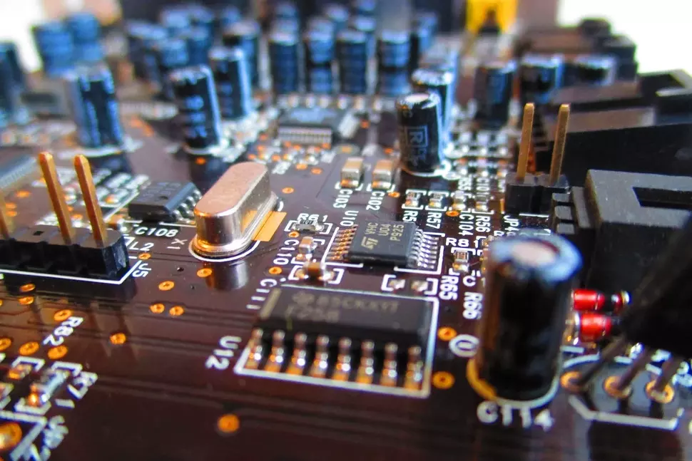 Circuit board (Source: pixabay)