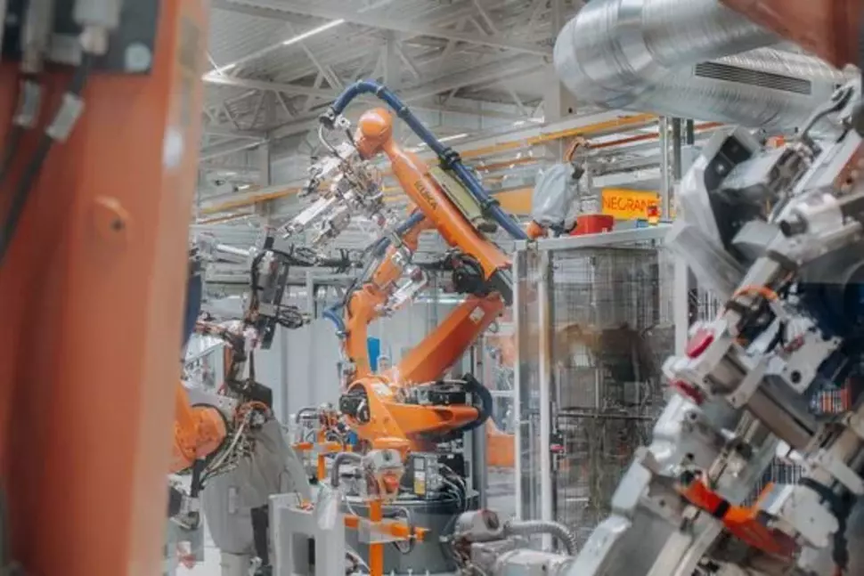 Robot technology at the Reinsdorf plant of Meleghy Automotive (Source: Meleghy Automotive)