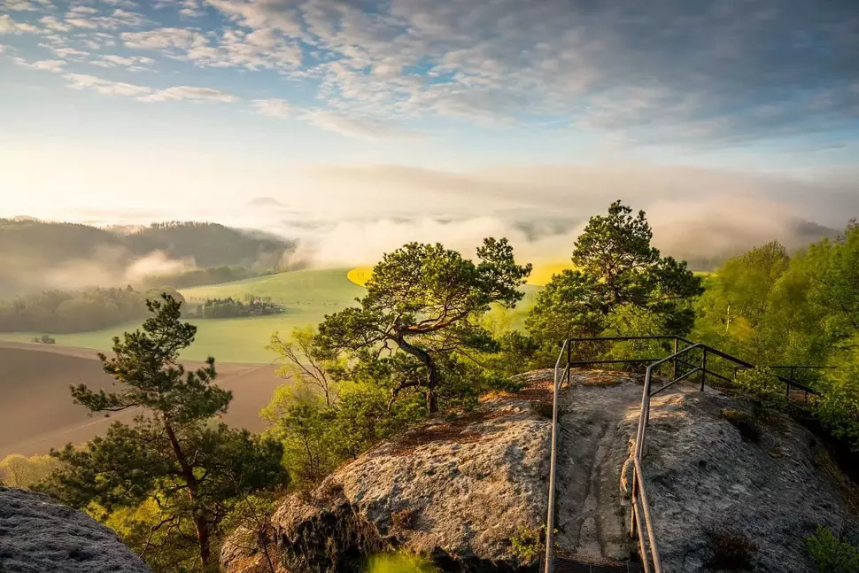 Saxon Switzerland, Caspar David Friedrich Trail, view from the Kaiserkrone (Source: Britta Prema Hirschburger / Saxon Switzerland Tourism Association)